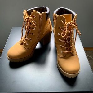 Zigi Soho Heeled Boots. New